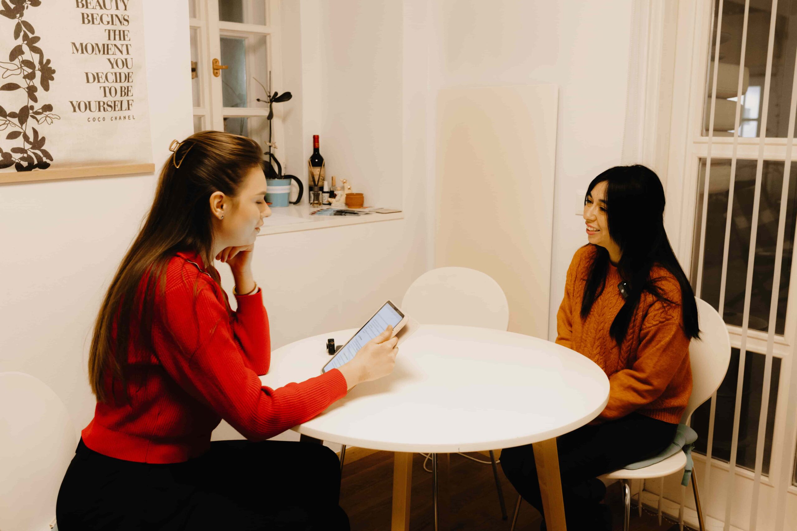 Student learning German with WAFF support in Vienna